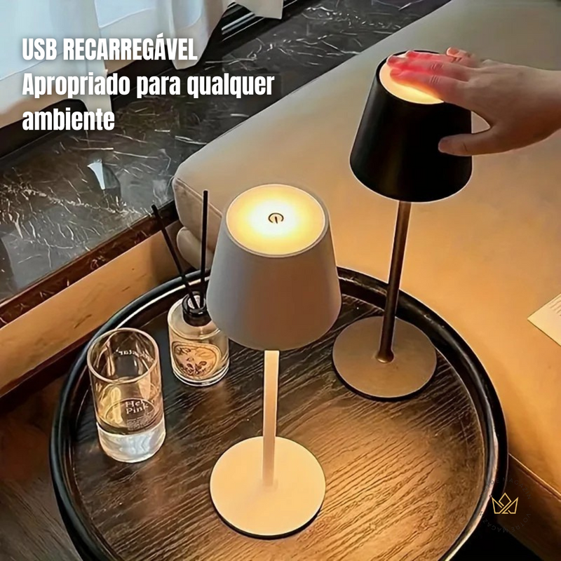 Luminária de Mesa Paris - Uma atmosfera confortável e sem fios em qualquer ambiente!