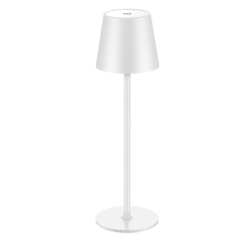Luminária de Mesa Paris - Uma atmosfera confortável e sem fios em qualquer ambiente!