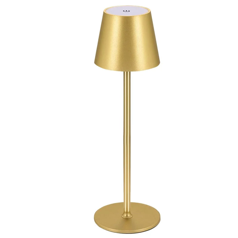 Luminária de Mesa Paris - Uma atmosfera confortável e sem fios em qualquer ambiente!